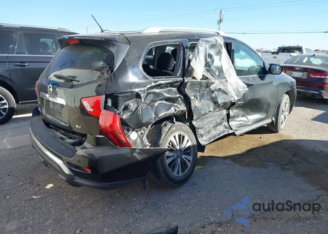 2017 Nissan Pathfinder Sv z USA, uszkodzony, nr VIN 5N1DR2MN3HC631498